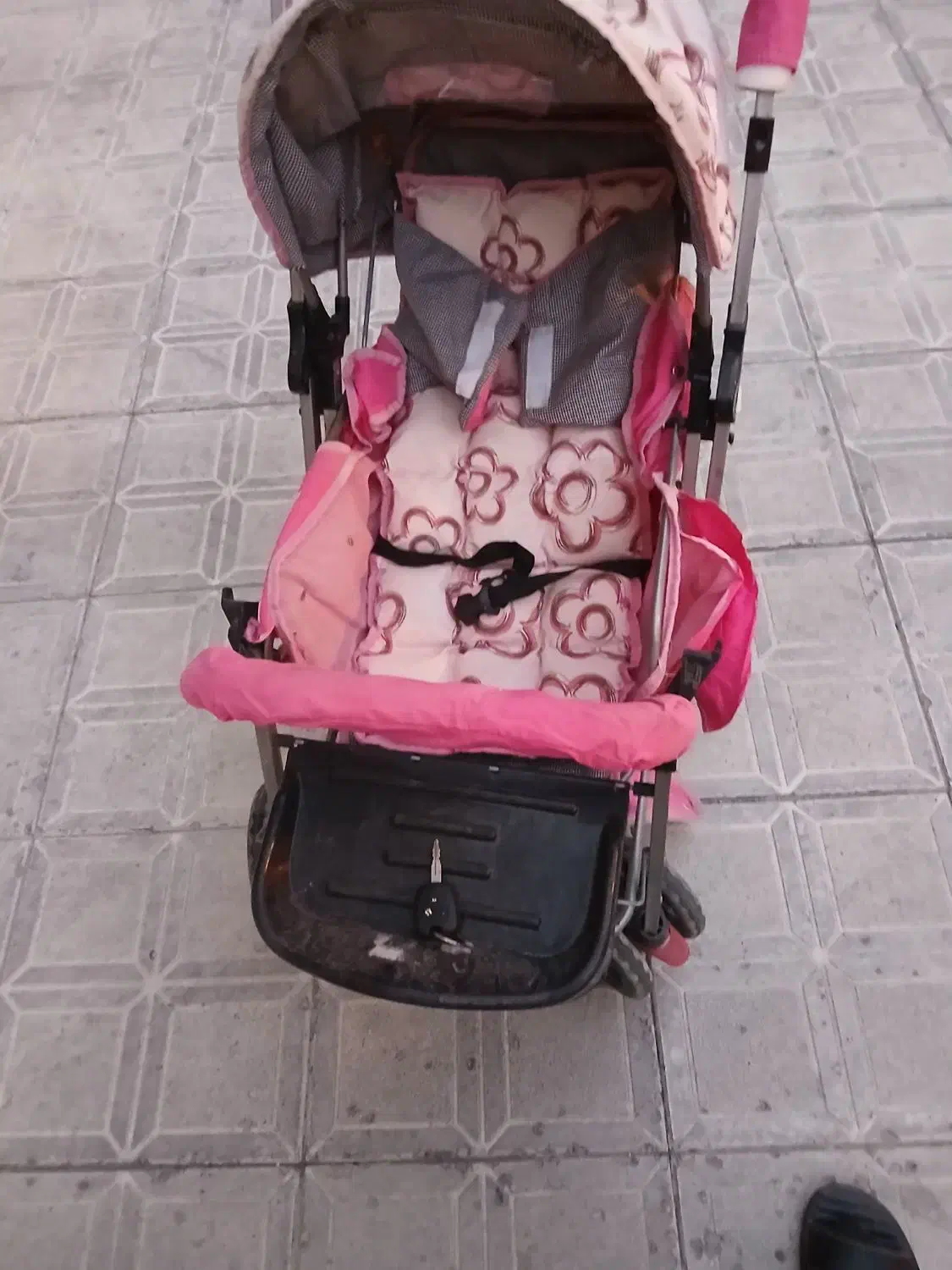 کالسکه کودک در شهرک اندیشه تبریز|کالسکه و لوازم جانبی|تبریز, |دیوار