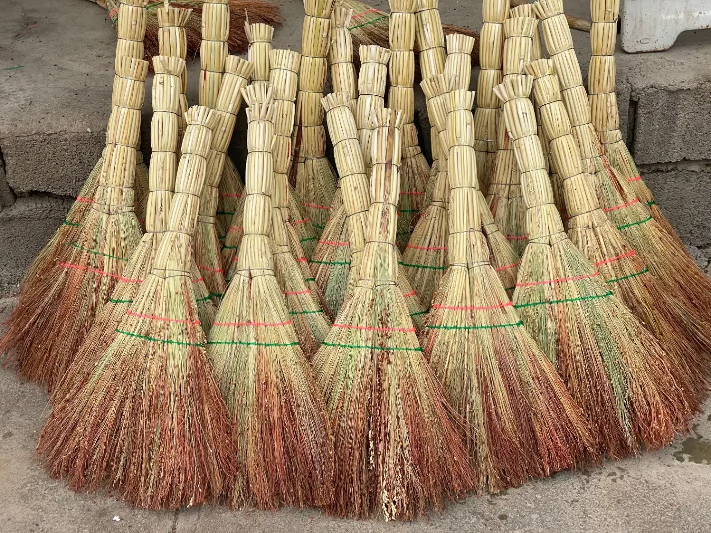 جارو دستی|لوازم نظافت|خرم‌آباد, |دیوار