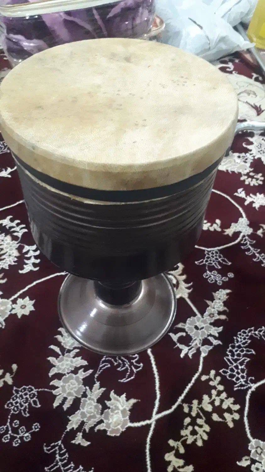 تنبک|سازهای سنتی|خرم‌آباد, |دیوار