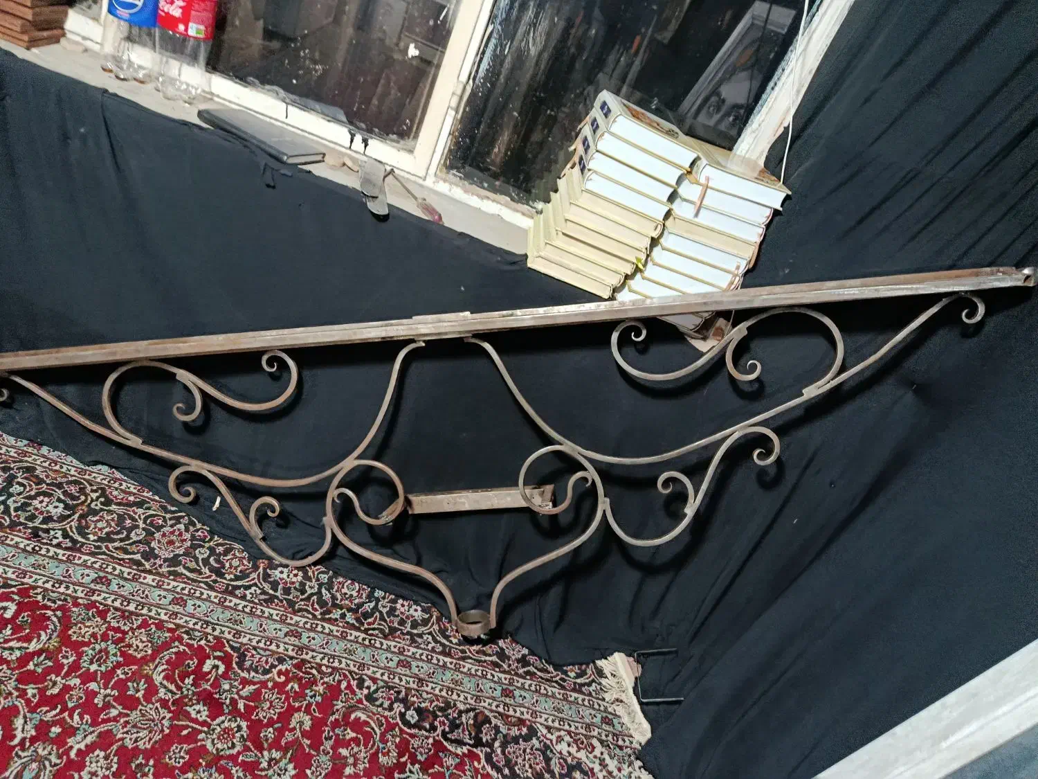 علامت|کلکسیون اشیاء عتیقه|تهران, آهنگ|دیوار