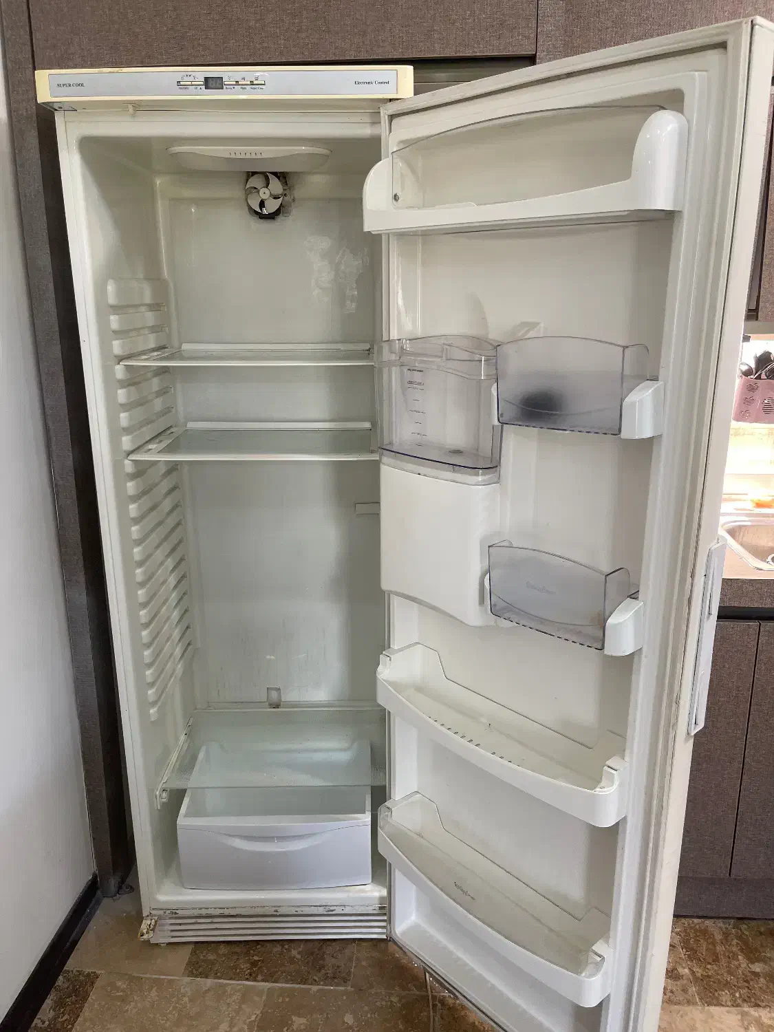 یخچال|یخچال و فریزر|چمستان, |دیوار