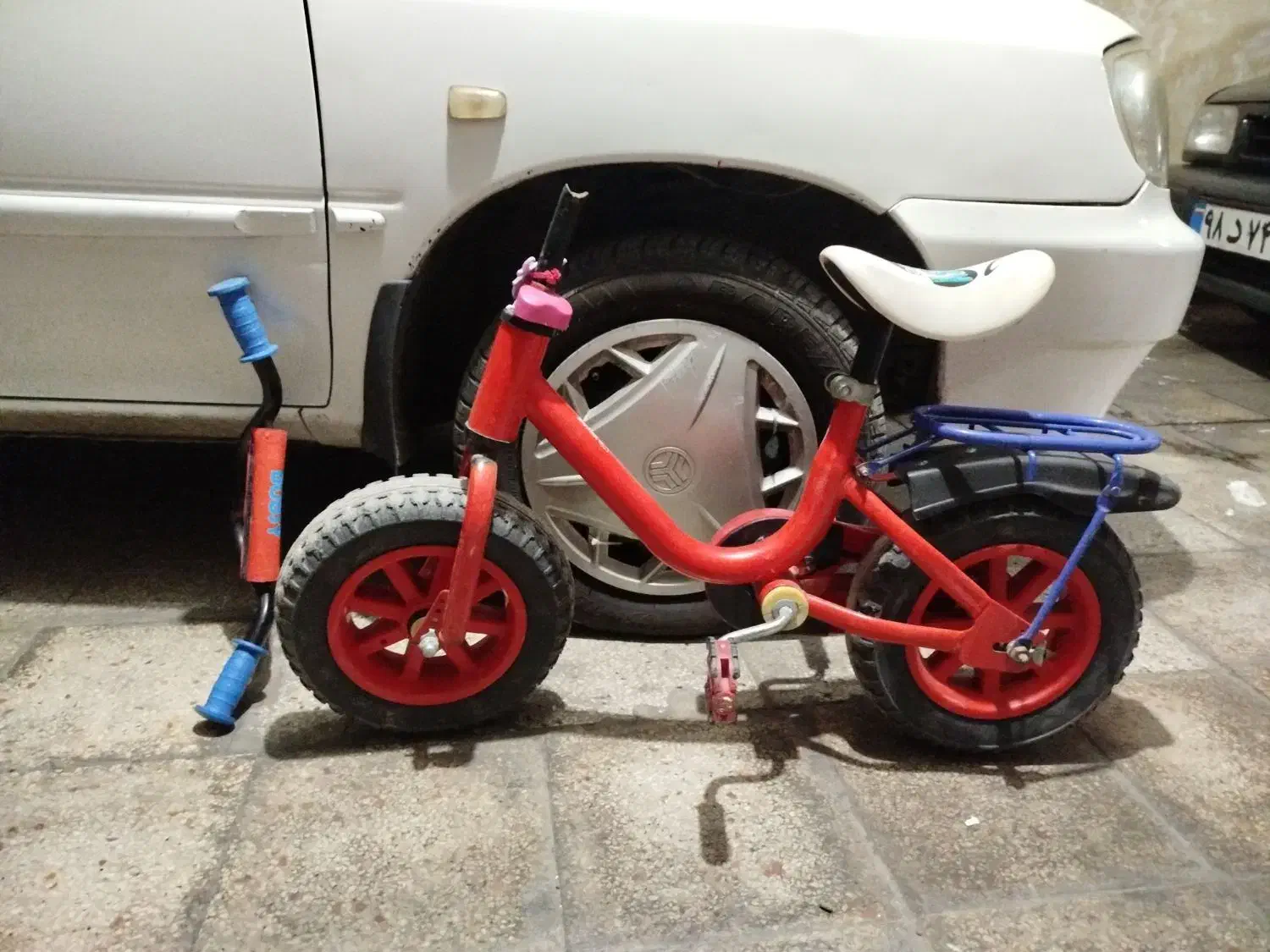 دوچرخه سایز ۱۲ کمکی نداره|دوچرخه، اسکیت، اسکوتر|گرمسار, |دیوار