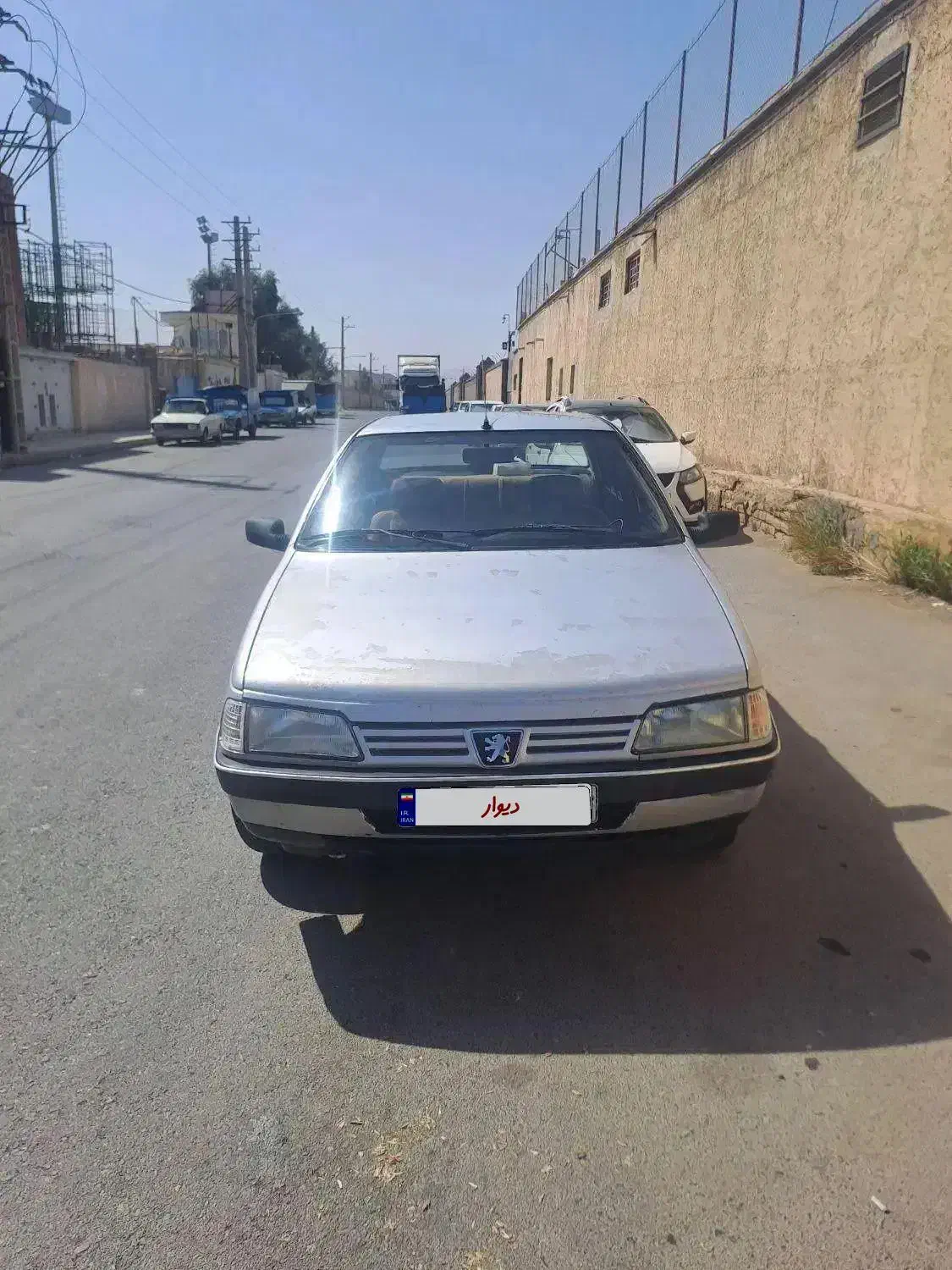 پژو 405 جی ال ایکس (GLX)، مدل ۱۳۸۸|خودرو سواری و وانت|قم, بنیاد|دیوار