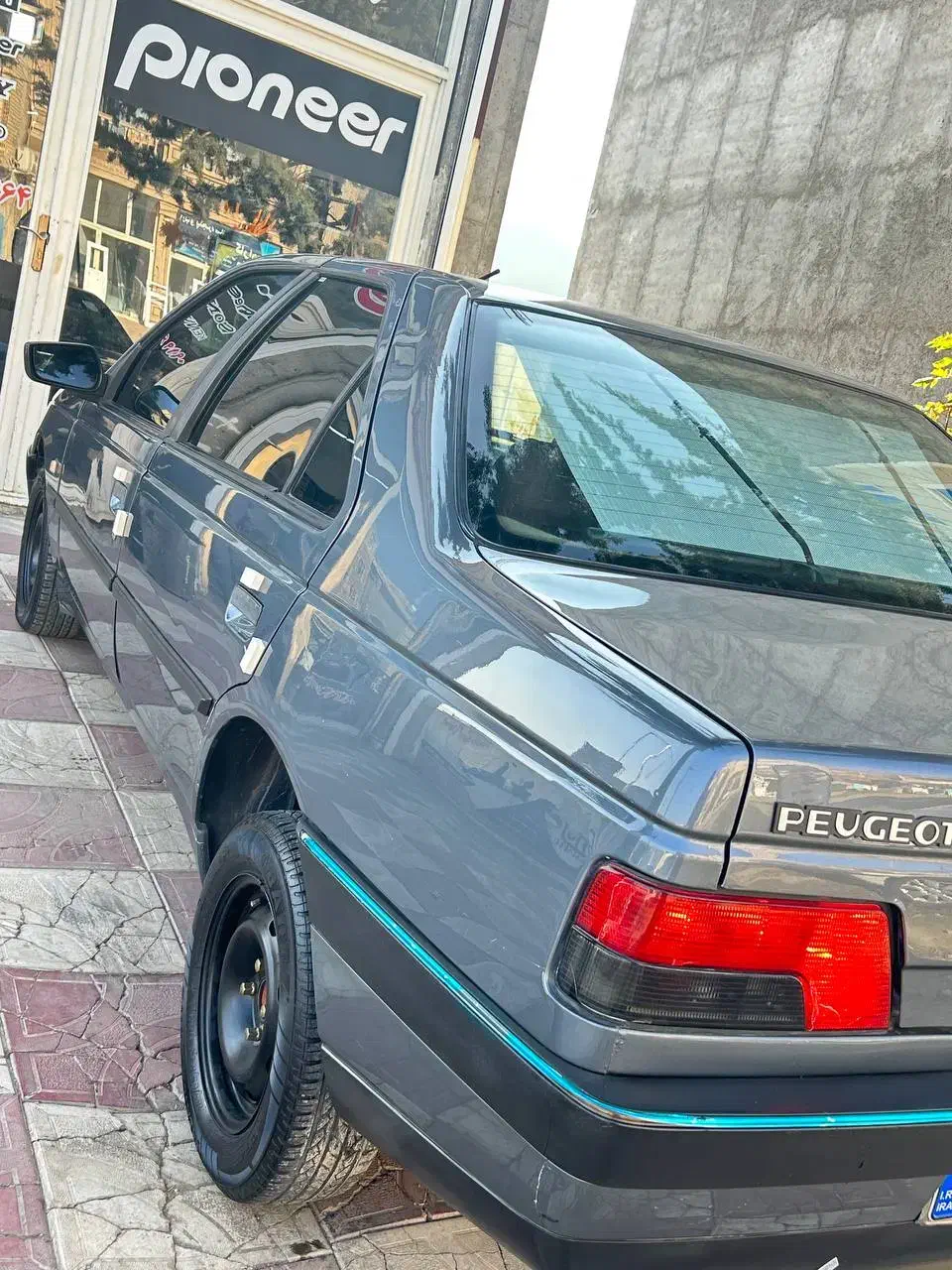 ۴۰۵ مدل ۹۸ عتیقه|خودرو سواری و وانت|اردبیل, |دیوار