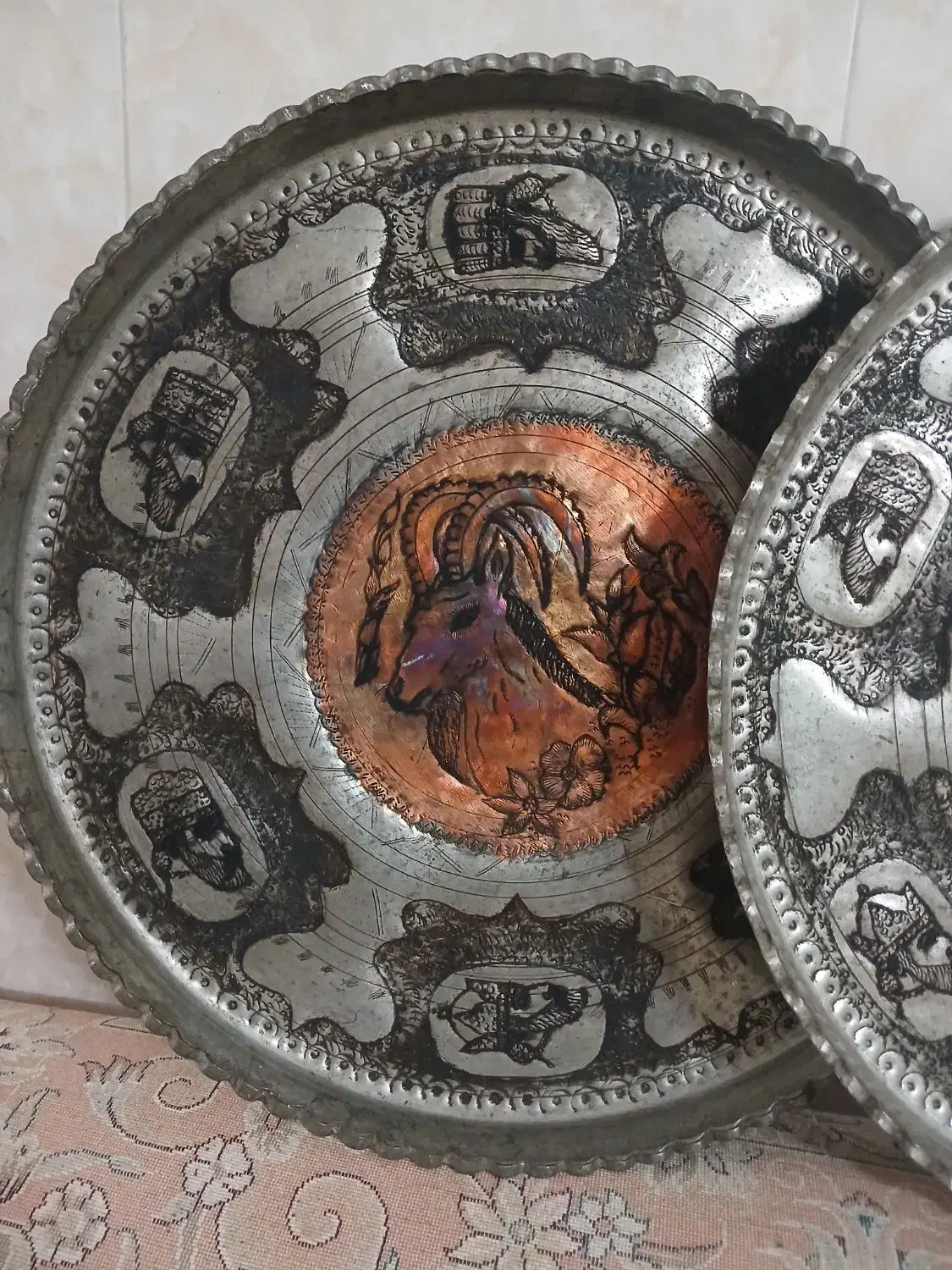 دو عدد مجمعه مسی قلم کاری|کلکسیون اشیاء عتیقه|قرچک, داوود آباد|دیوار