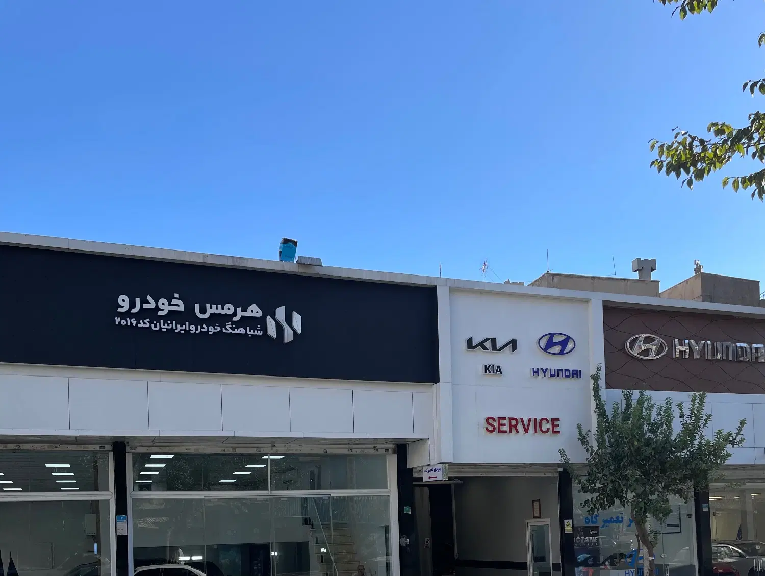 کارشناس فروش خودرو|استخدام بازاریابی و فروش|تهران, نصرت|دیوار
