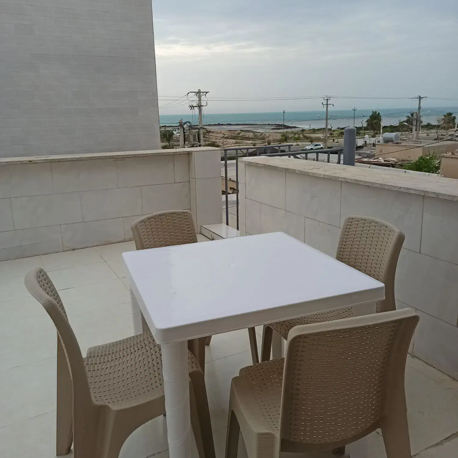 اجاره منزل مبله ۲ خوابه ویو دریا خیابان ساحلی|اجارهٔ کوتاه‌مدت آپارتمان و سوئیت|بوشهر, |دیوار