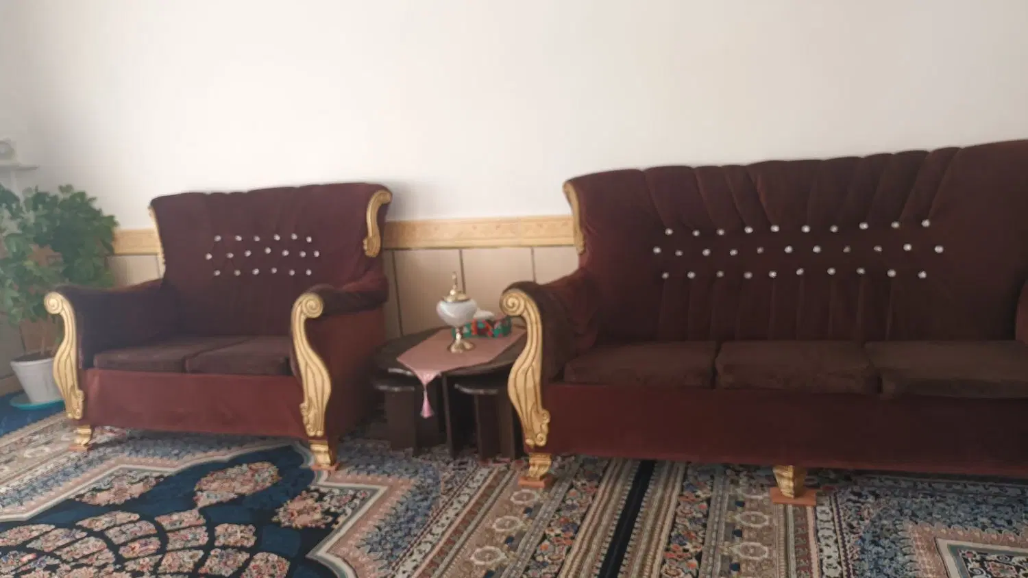 مبل|مبلمان خانگی و میز عسلی|زرین دشت (همدان), |دیوار