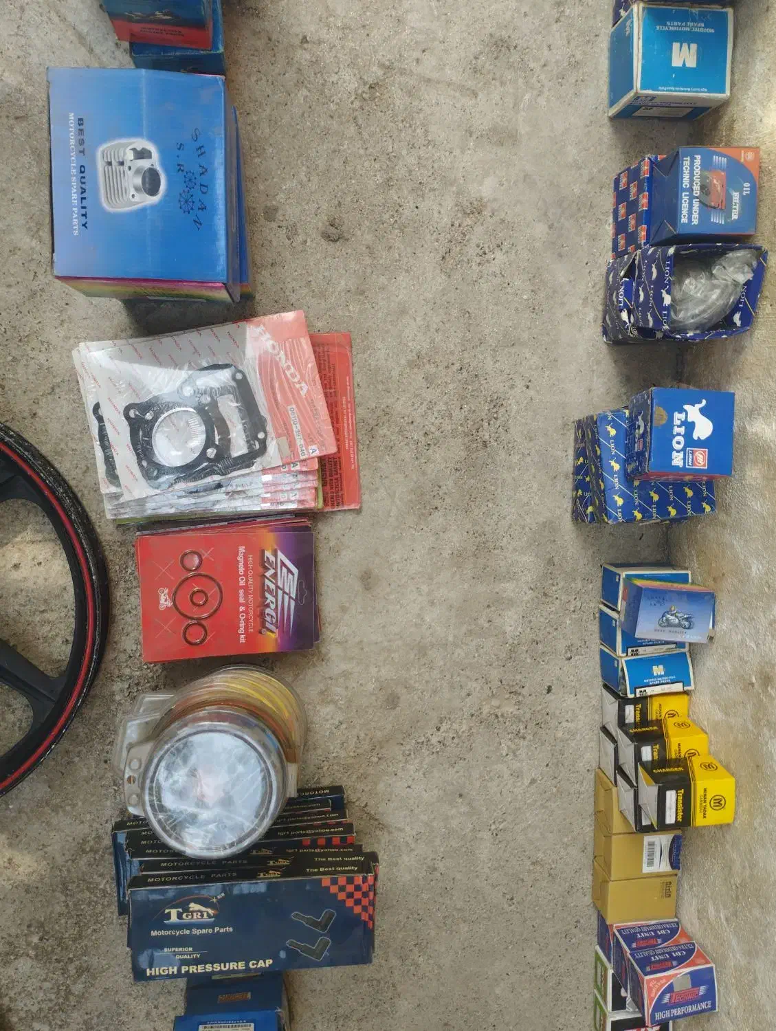 لوازم موتور سیکلت|قطعات یدکی و لوازم جانبی|علی‌آباد کتول, |دیوار