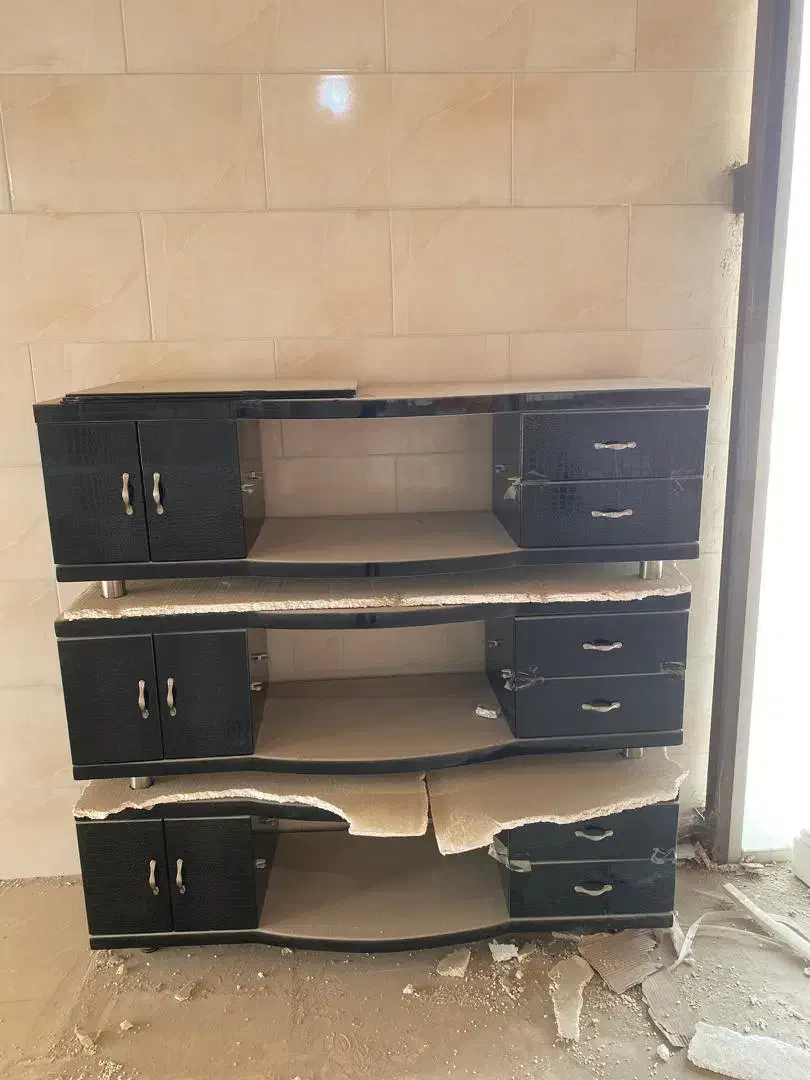 فروش سه میز تلویزیون|میز تلویزیون|قشم, |دیوار