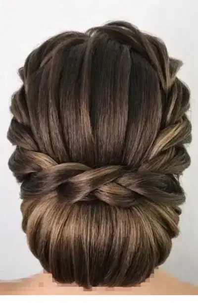 شنیون|خدمات آرایشگری و زیبایی|قم, قلعه یزدیها|دیوار