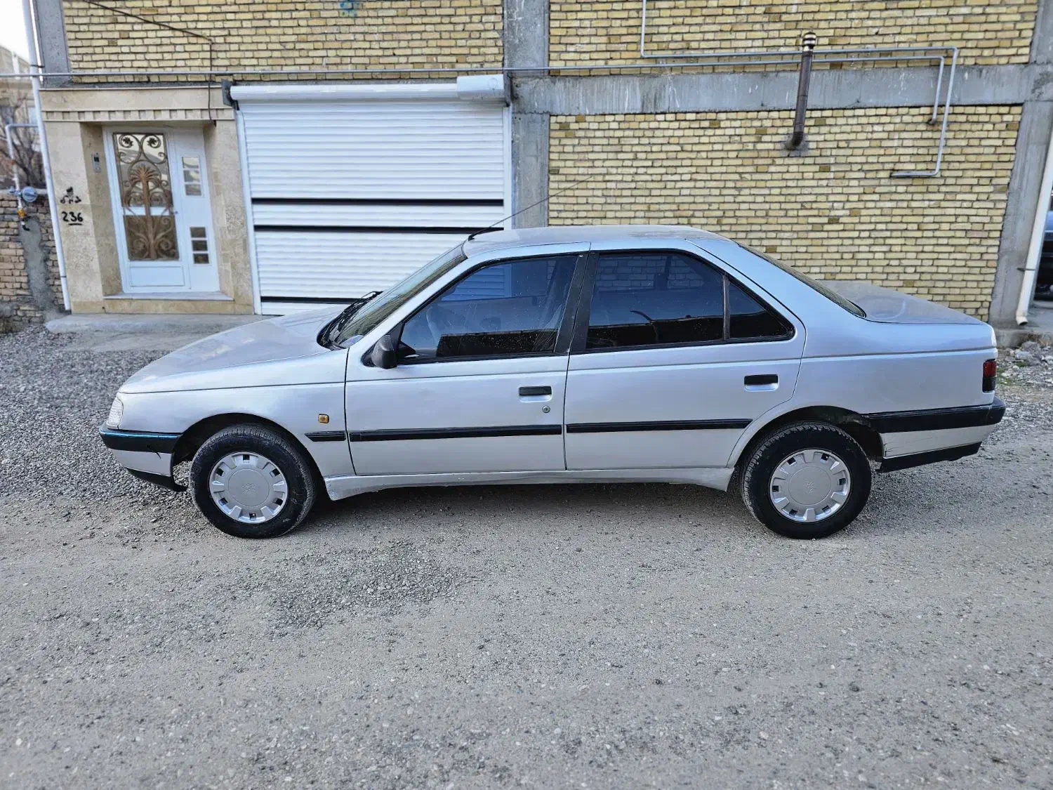 پژو ۴۰۵|خودرو سواری و وانت|سیلوانه, |دیوار