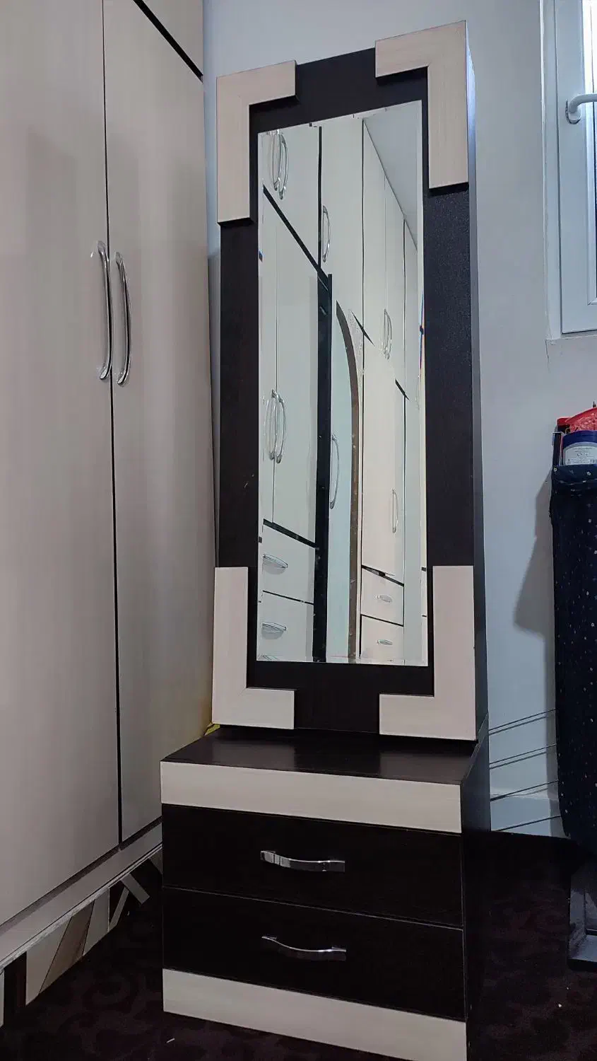 آینه|آینه|سرپل ذهاب, |دیوار