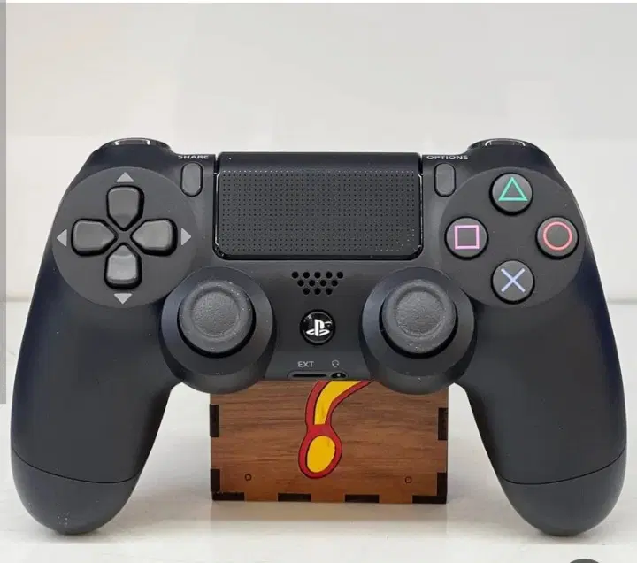 دسته ps4|کنسول، بازی ویدئویی و آنلاین|پرند, فاز ۶|دیوار
