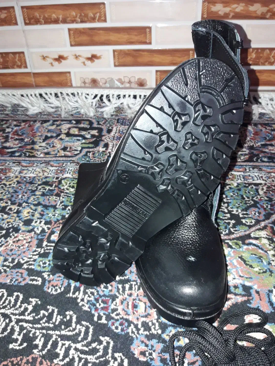 کفش سربازی نو نو یک بار هم پوشیده نشده سایز ۴۱|کیف، کفش، کمربند|اهواز, کارون|دیوار