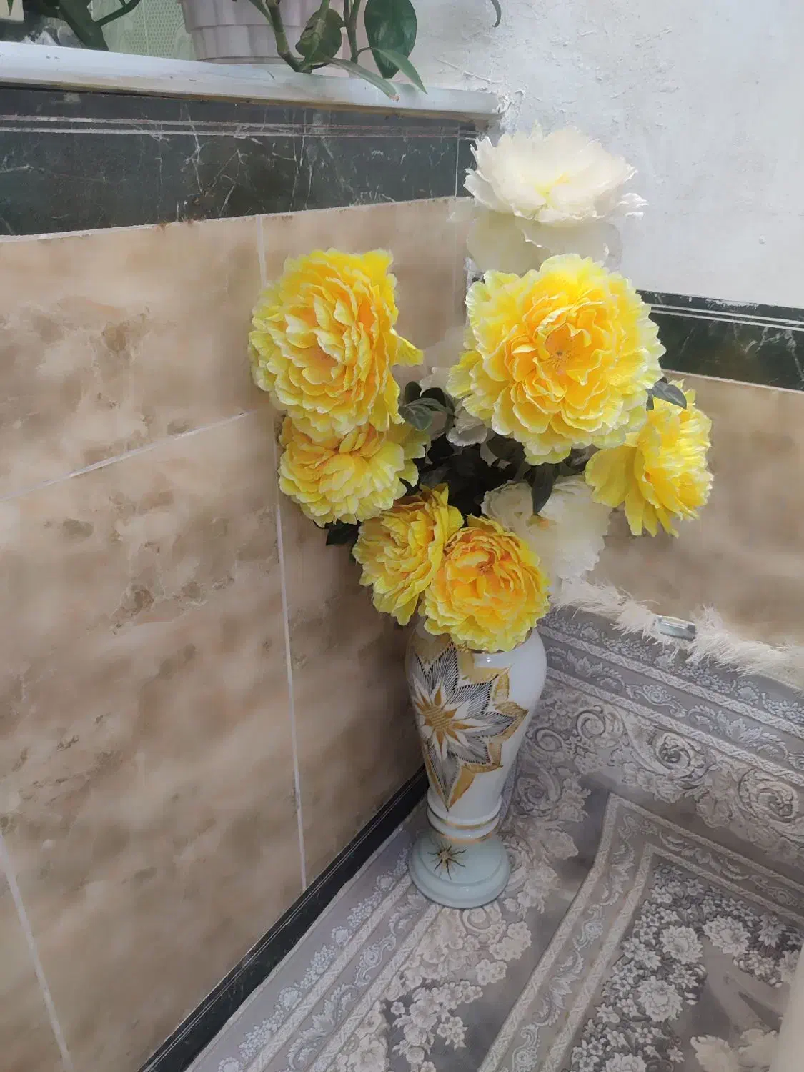 گل مصنوعی 3شاخه بزرگ همراه گلدان|گل مصنوعی|جوانرود, |دیوار