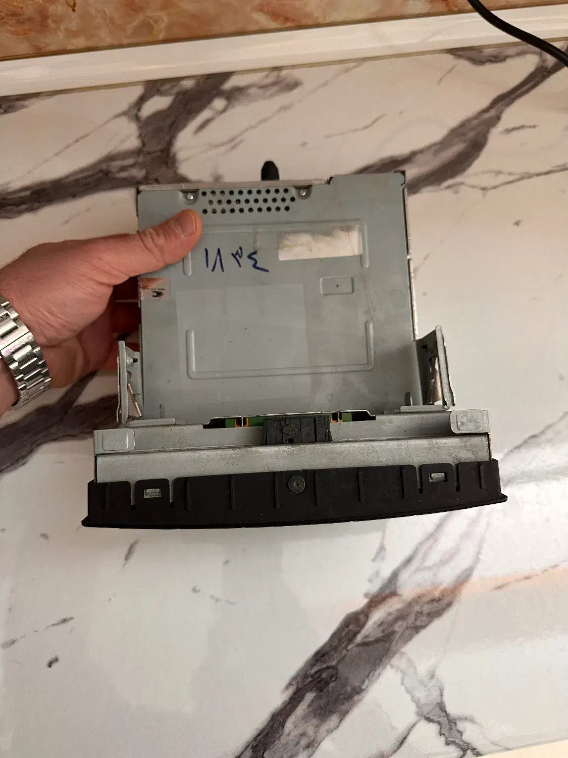 ظبط|صوتی و تصویری|فلاورجان, |دیوار