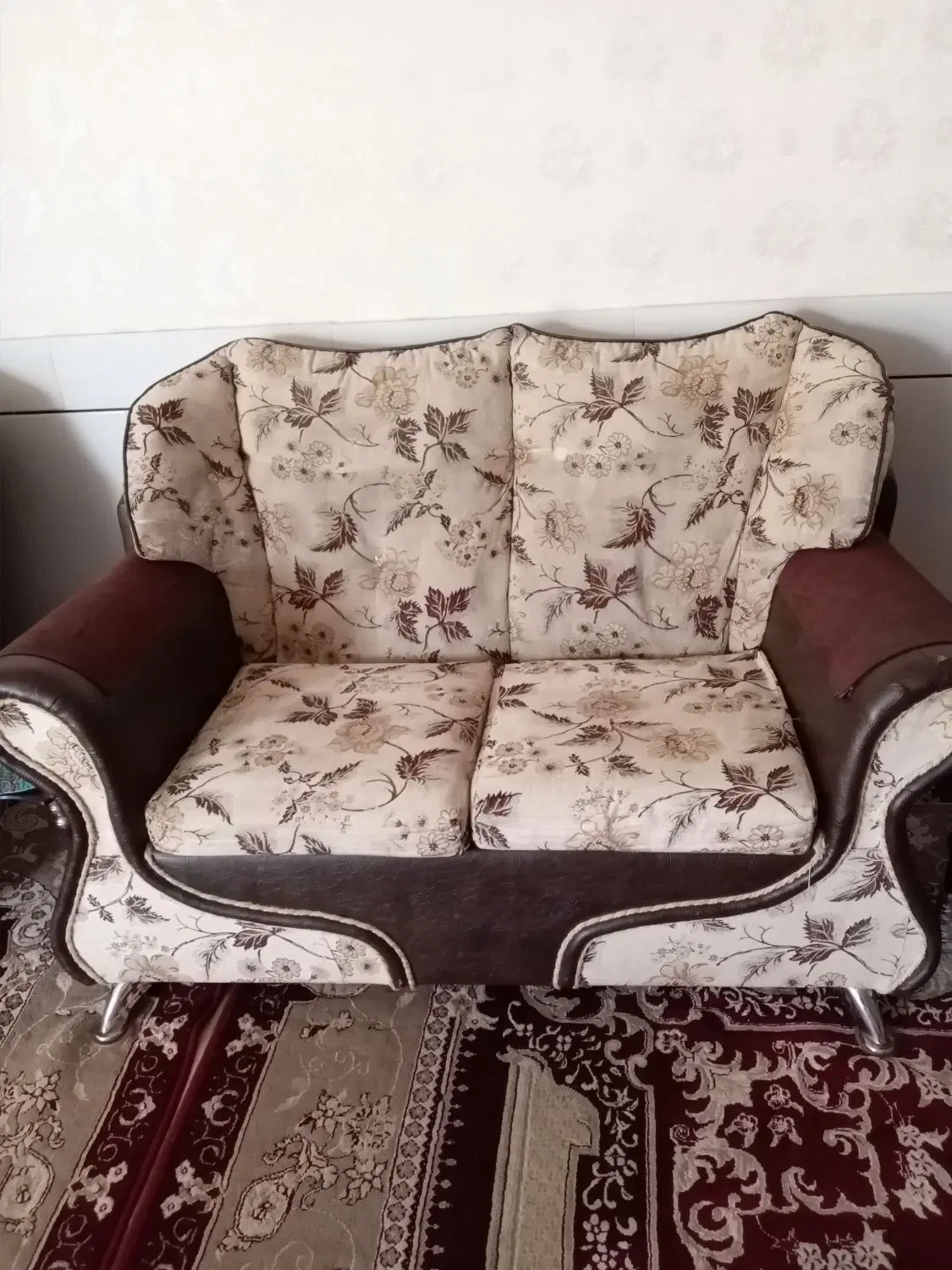 مبل|مبلمان خانگی و میز عسلی|گناباد, |دیوار