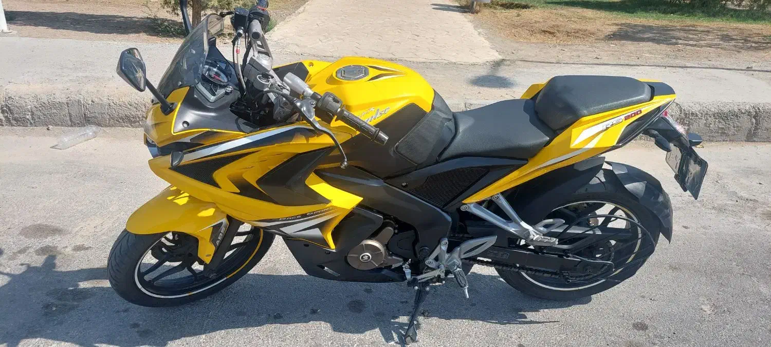 باجاج پولسار rs 200 مدل ۹۶|موتورسیکلت|اصفهان, باغ دریاچه|دیوار