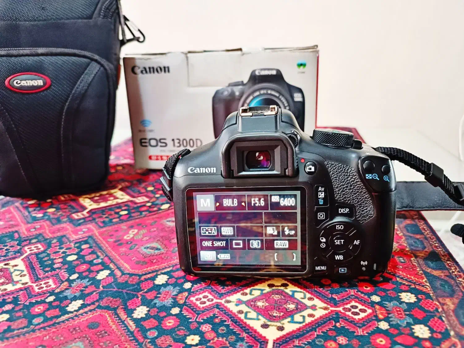 دوربین عکاسی Canon|دوربین عکاسی و فیلم‌برداری|اسلام‌شهر, شهرک واوان|دیوار