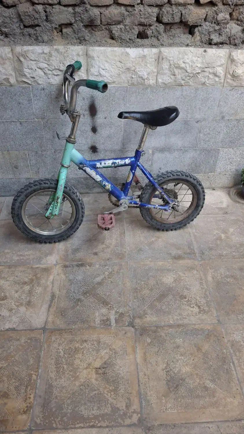 دوعدد دوچرخه ۲۴ودوچرخه ۱۴هردو۳و۵۰۰به فروش میرسد|دوچرخه، اسکیت، اسکوتر|گرگان, |دیوار