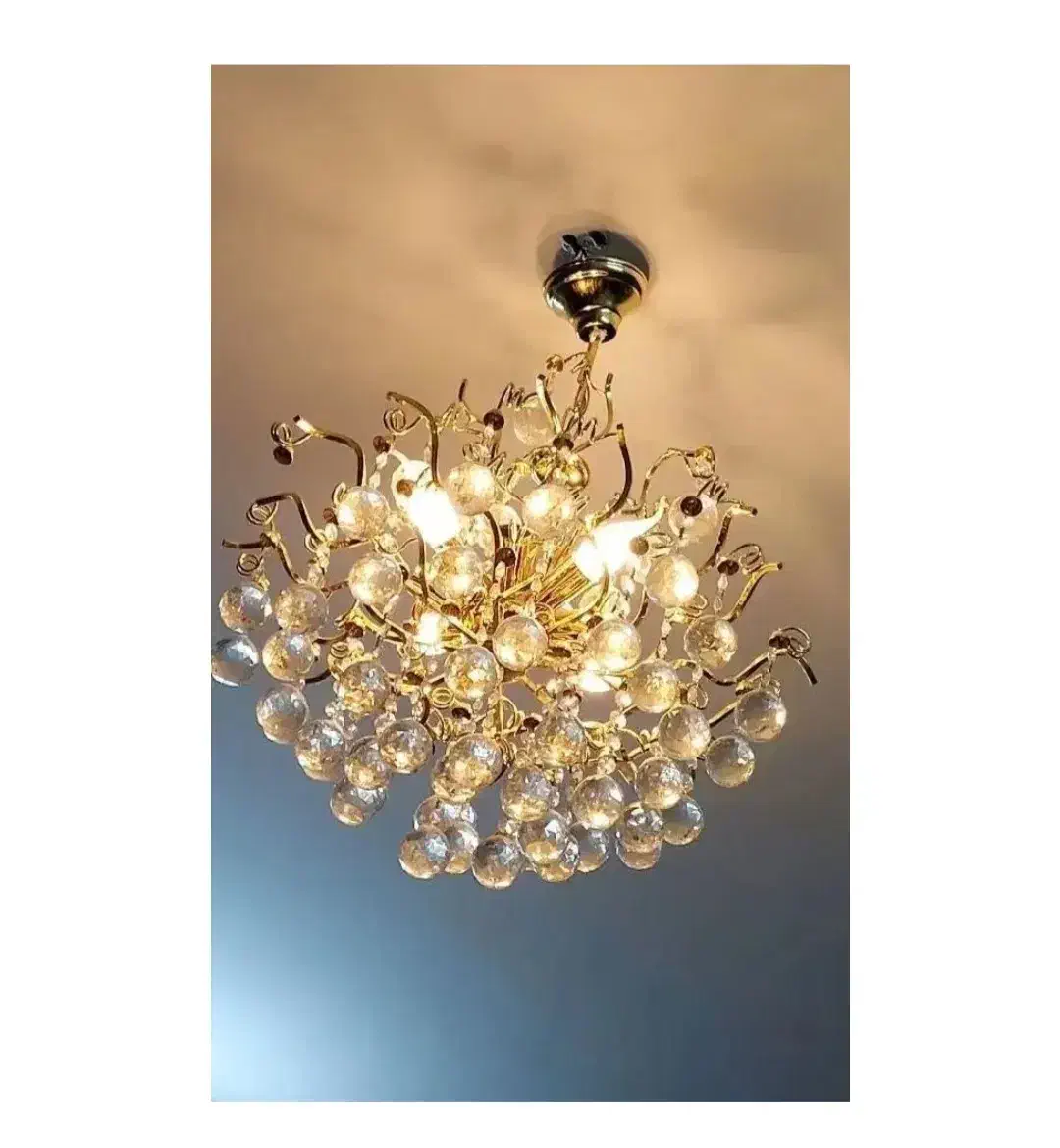 لوستر طلایی ۸ شعله|لوستر و چراغ آویز|قم, شاه سید علی|دیوار