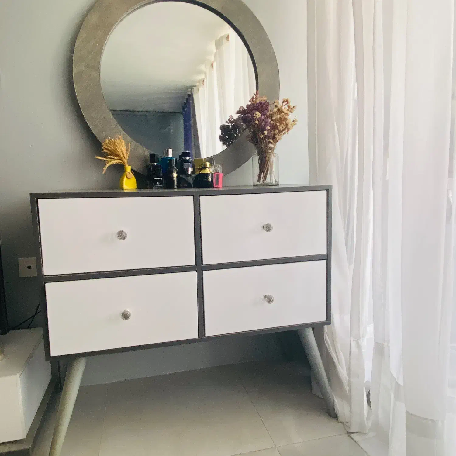 سرویس خواب|تخت و سرویس خواب|بجنورد, |دیوار