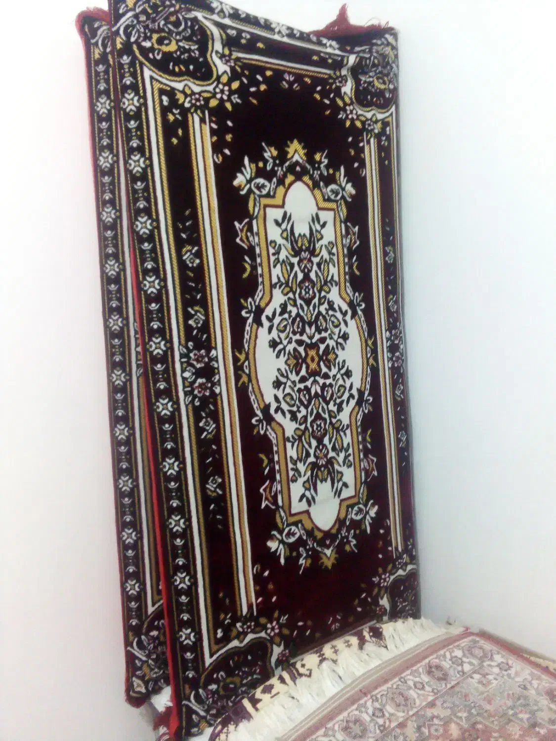 پشتی نو|پشتی|تبریز, |دیوار