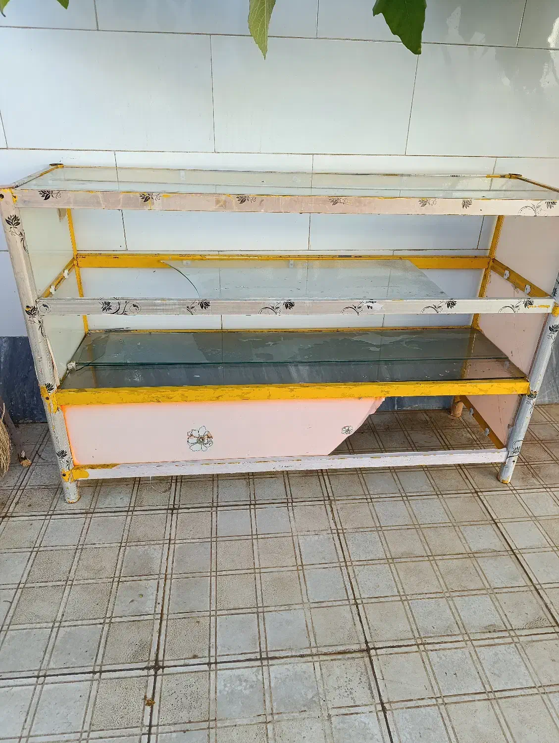 ویترین مغازه|فروشگاه و مغازه|فرخشهر, |دیوار