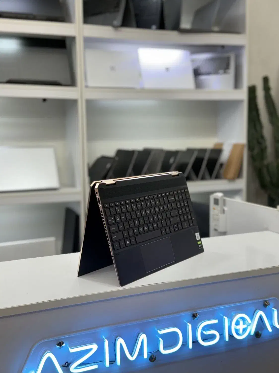 Hp specter i7 360 4k تبلت شو گرافیک GTX 1650 4G|رایانه همراه|رشت, دیلمان|دیوار