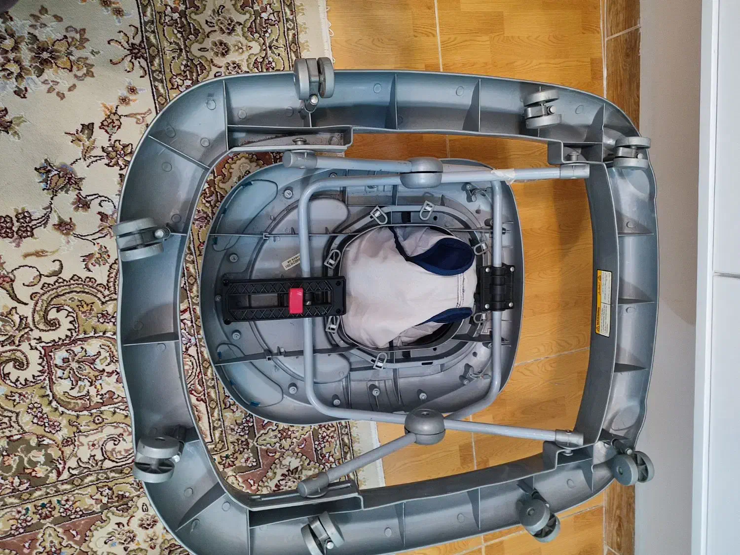 روروئک کودک|اسباب و اثاث بچه|رشت, هلال احمر|دیوار