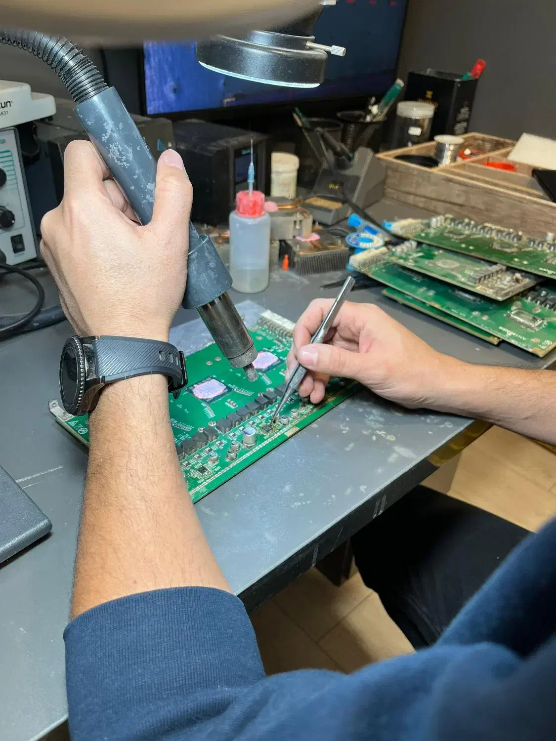 تعمیرات تخصصی هشبرد کنترلبرد ماینر Z15 Z11 Z9|خدمات رایانهای و موبایل|تهران, دروس|دیوار