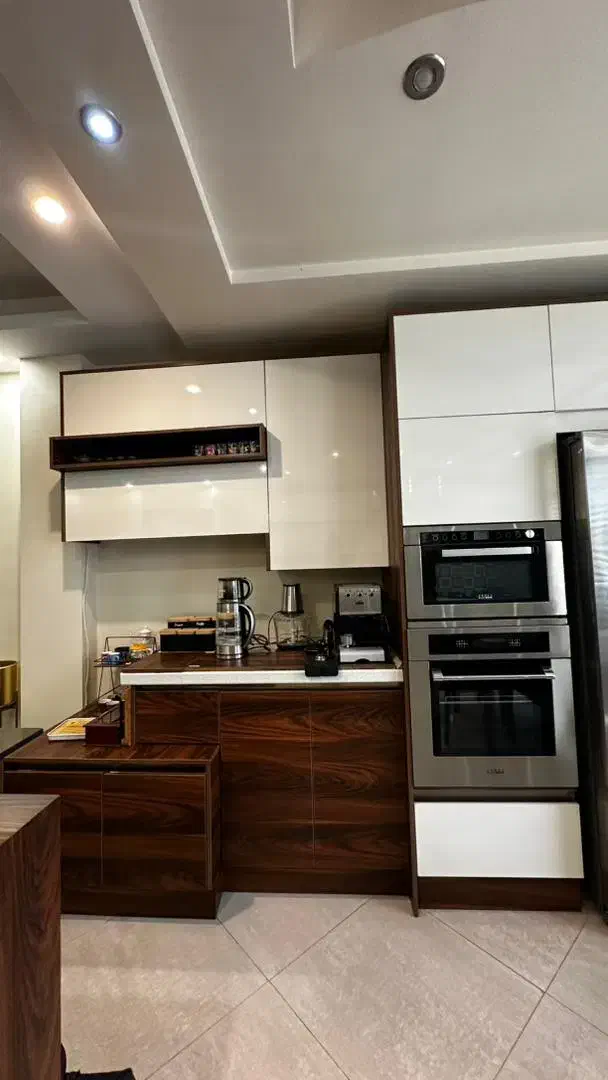 ۱۱۶متر پیروزی