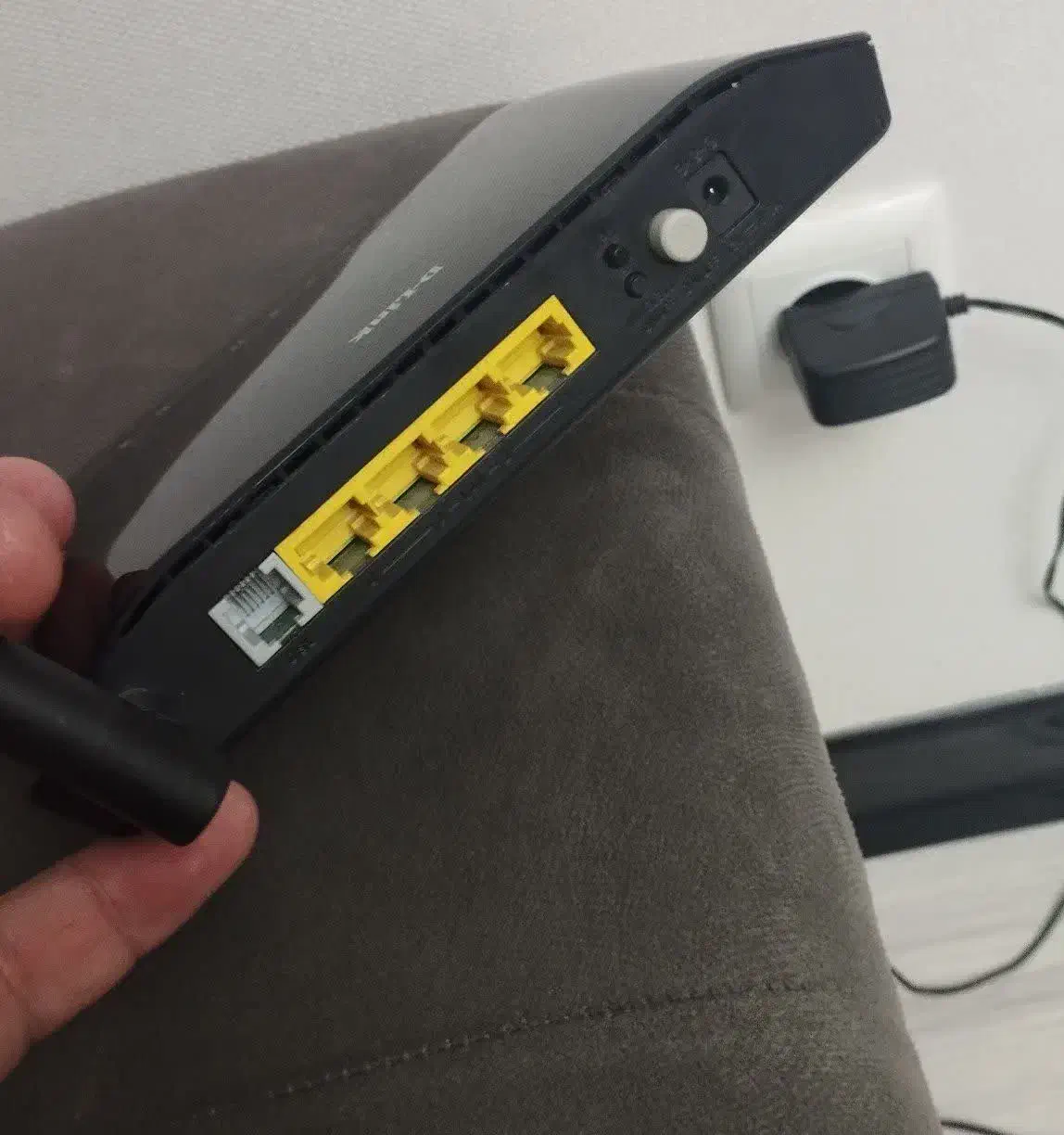 مودم دو آنتن دی لینک|مودم و تجهیزات شبکه|پردیس, فاز ۱۱|دیوار