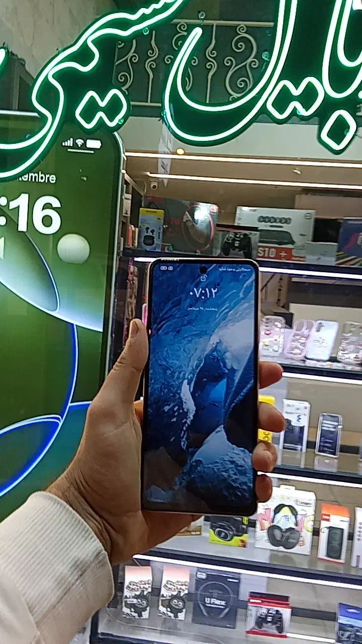 گوشی GlXرم 8حافظه 256|موبایل|تبریز, |دیوار