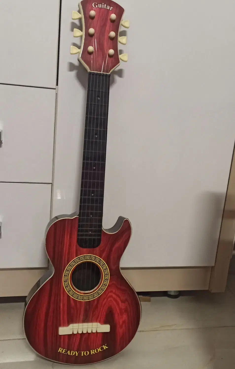 گیتار بچگانه|اسباب‌‌بازی|تبریز, |دیوار