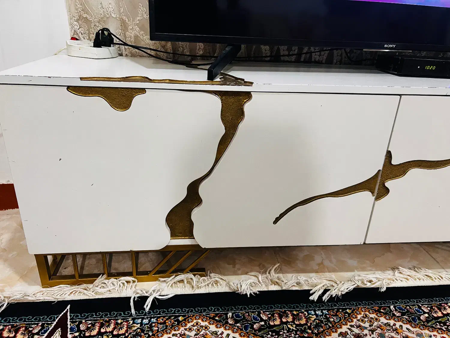 میز تی وی و میز آرایشی با اینه مدا رعد|بوفه، ویترین، کنسول|بندر ماهشهر, |دیوار