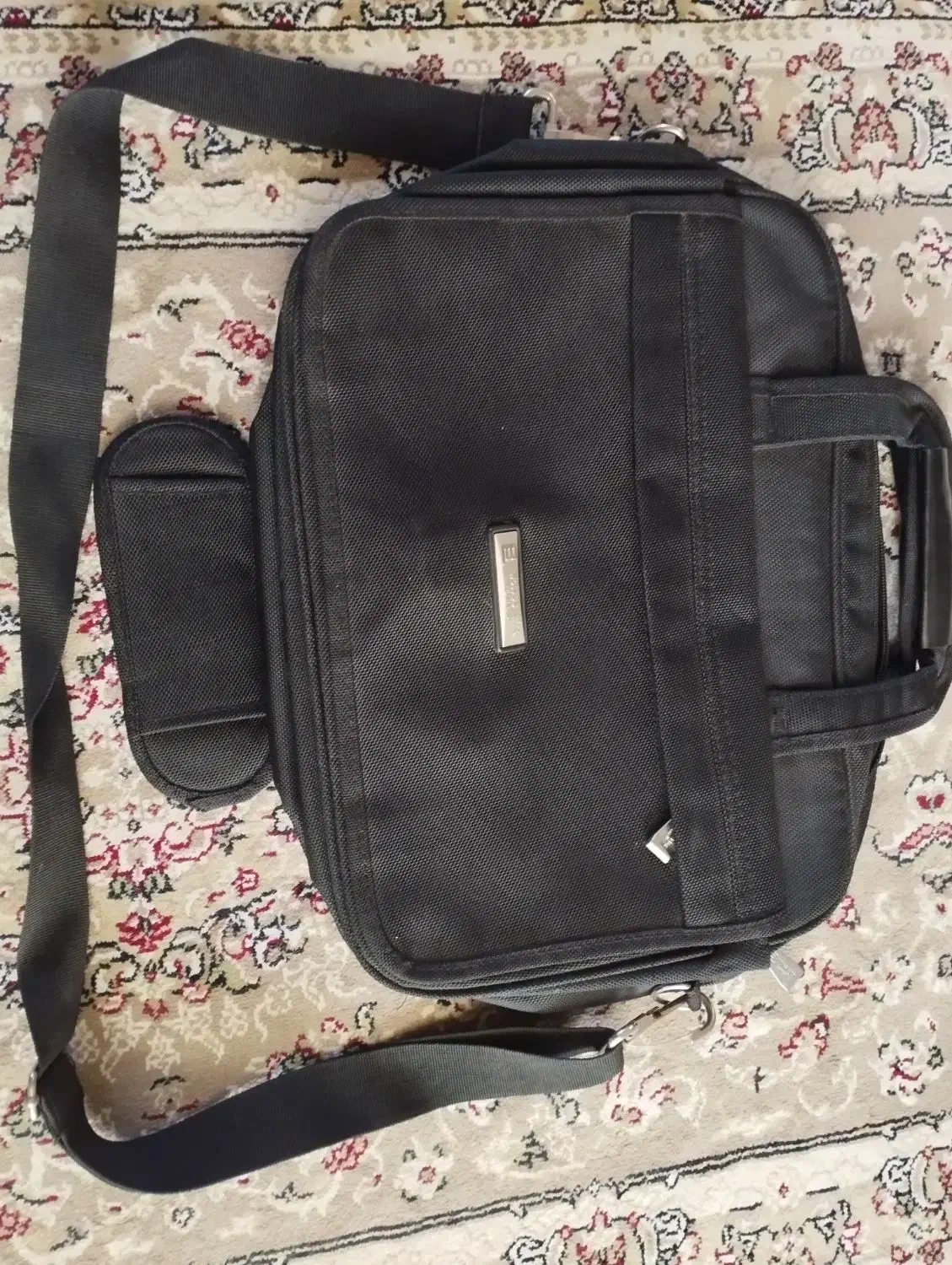 کیف رو دوشی -لپ تاب|کیف، کفش، کمربند|بیرجند, |دیوار