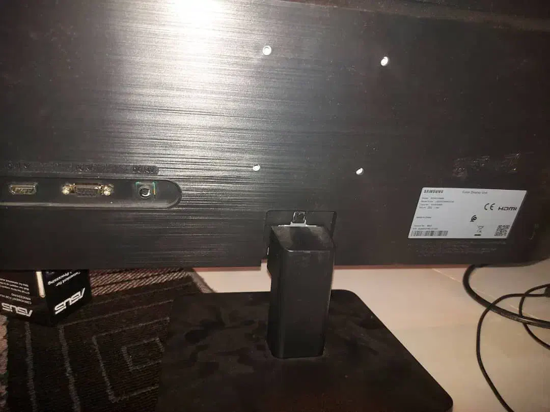 مانیتور ۲۲ اینچ سامسونگ|قطعات و لوازم جانبی رایانه|کرج, بنیاد|دیوار