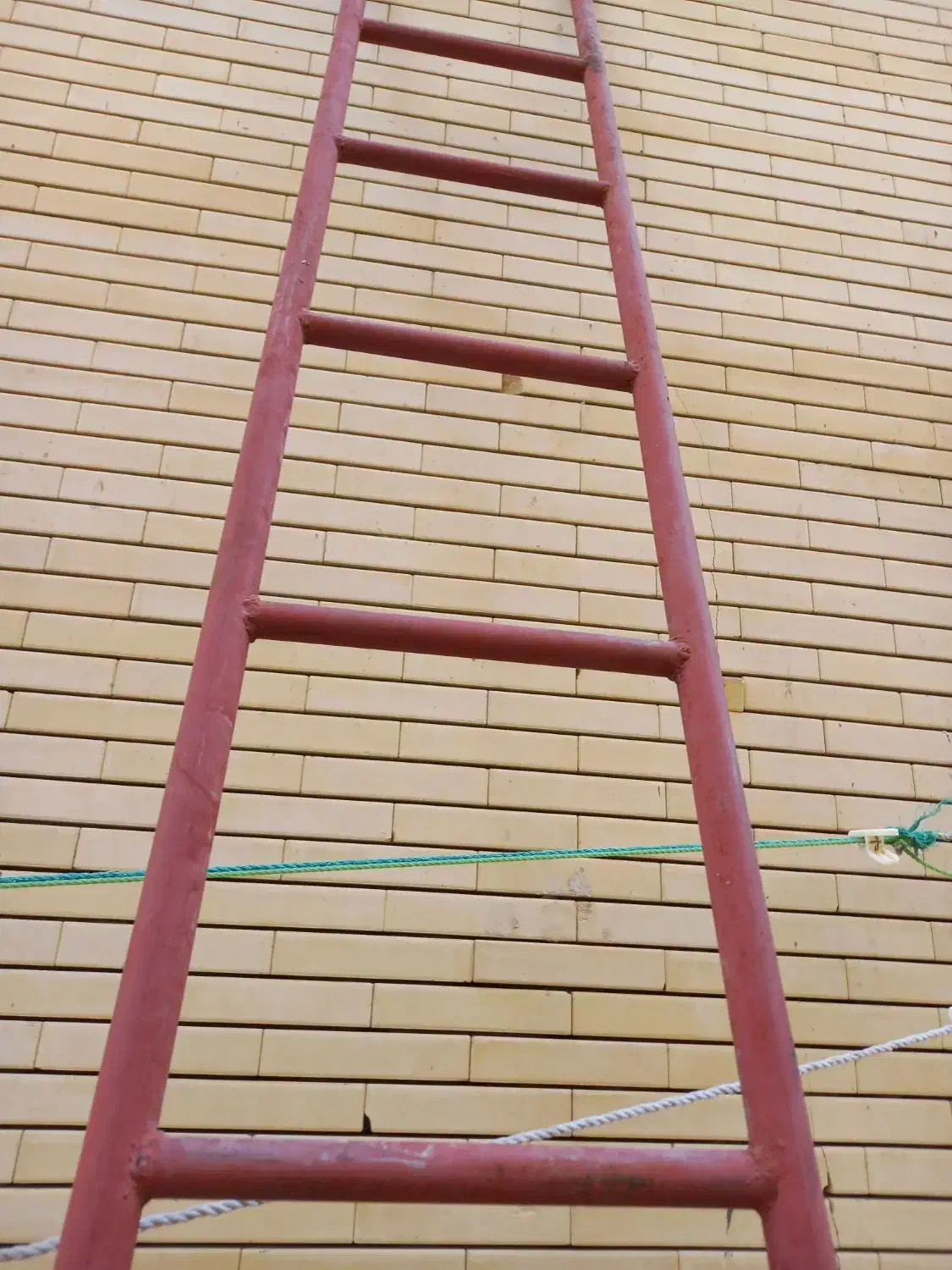 نردبان وچهار پایه فلزی|مصالح و تجهیزات ساختمان|تبریز, |دیوار