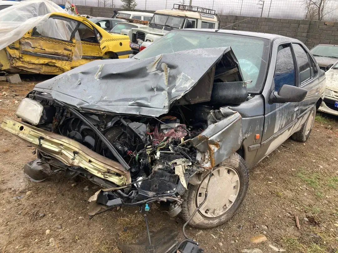 پژو 93 تصادفی|خودرو سواری و وانت|کلاردشت, |دیوار