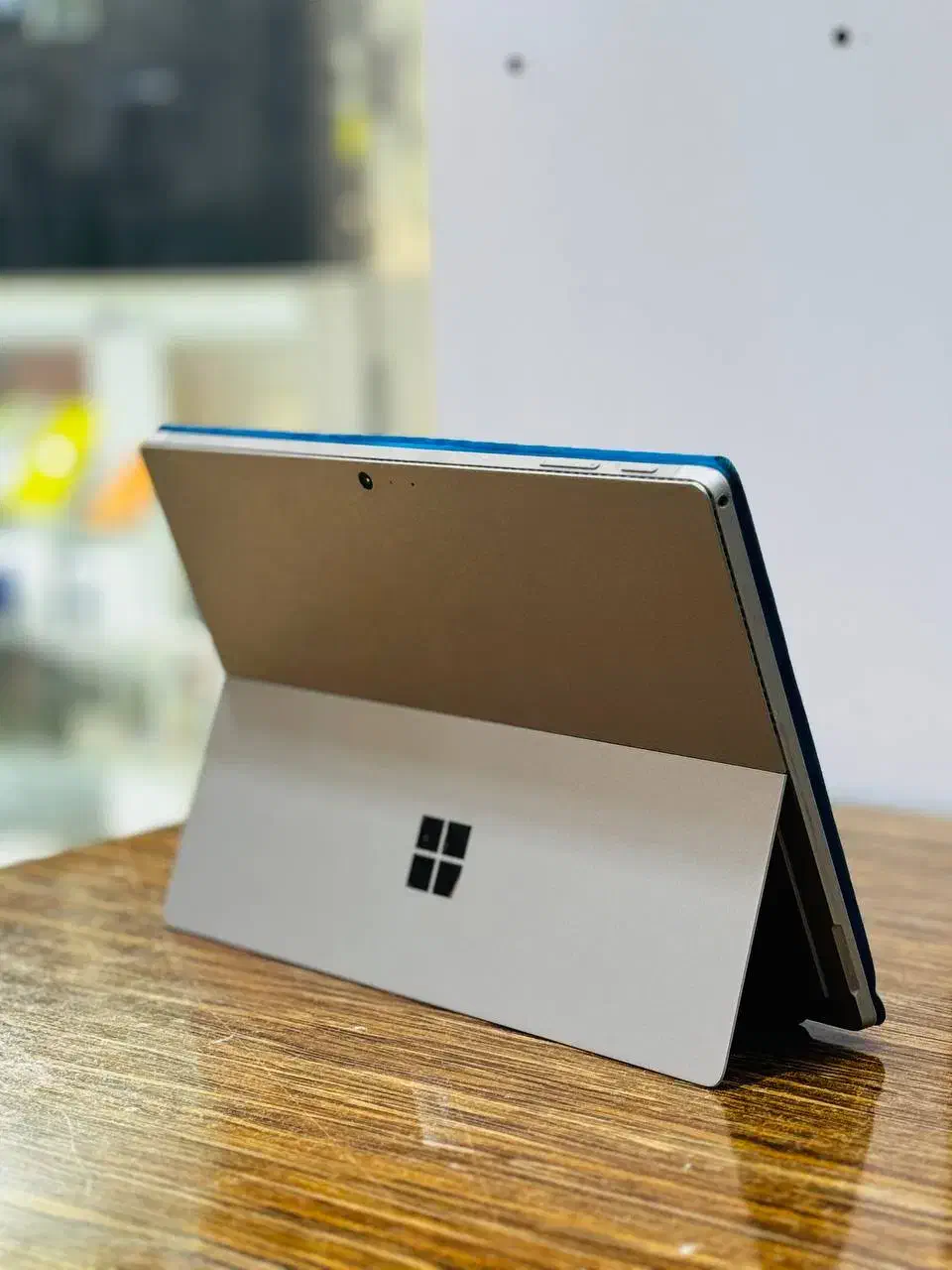 سرفیس surface|رایانه همراه|شیراز, شهرک فرهنگیان|دیوار