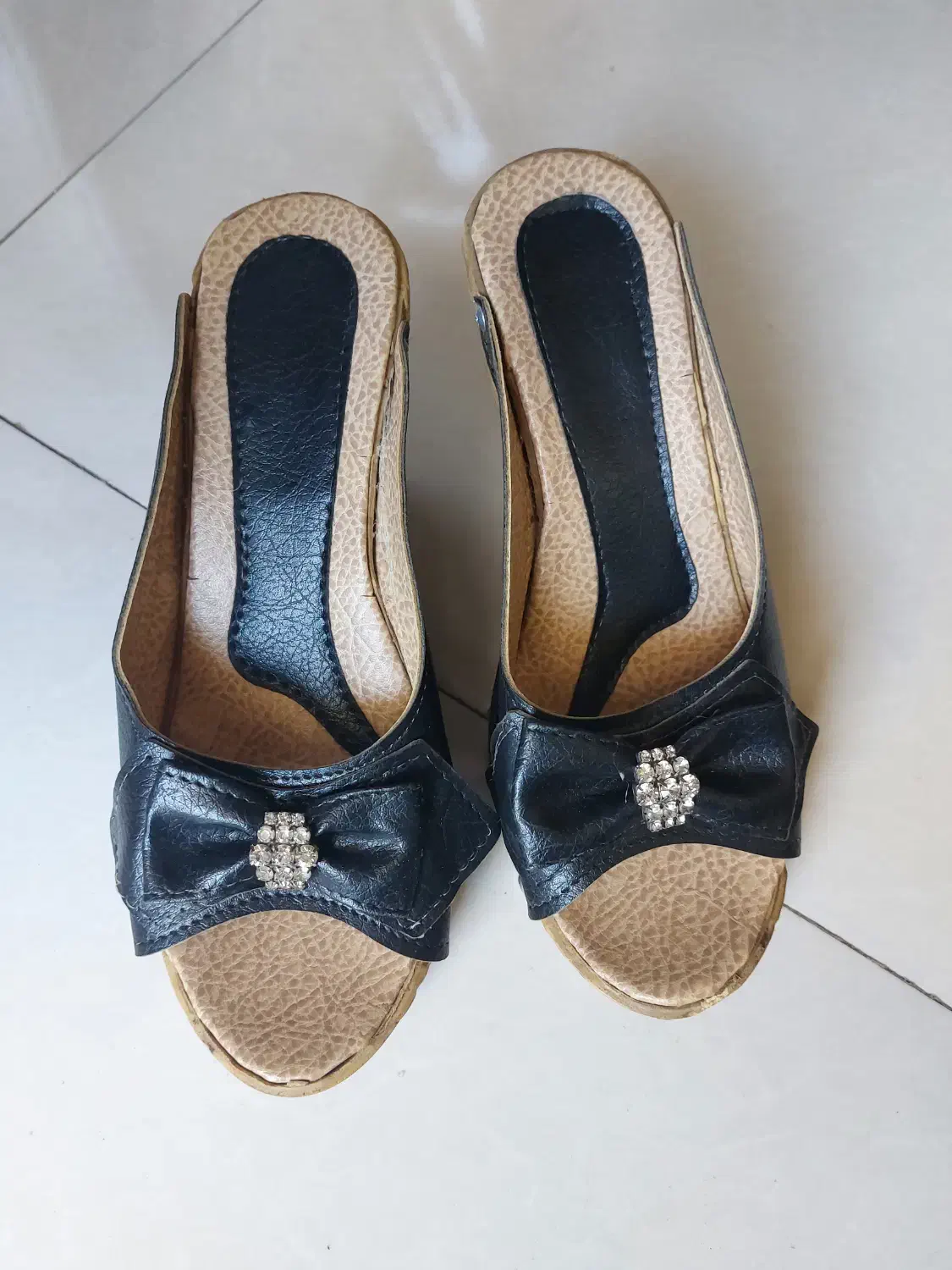 کفش دمپایی|کیف، کفش، کمربند|اسلام‌شهر, شهرک الهیه|دیوار