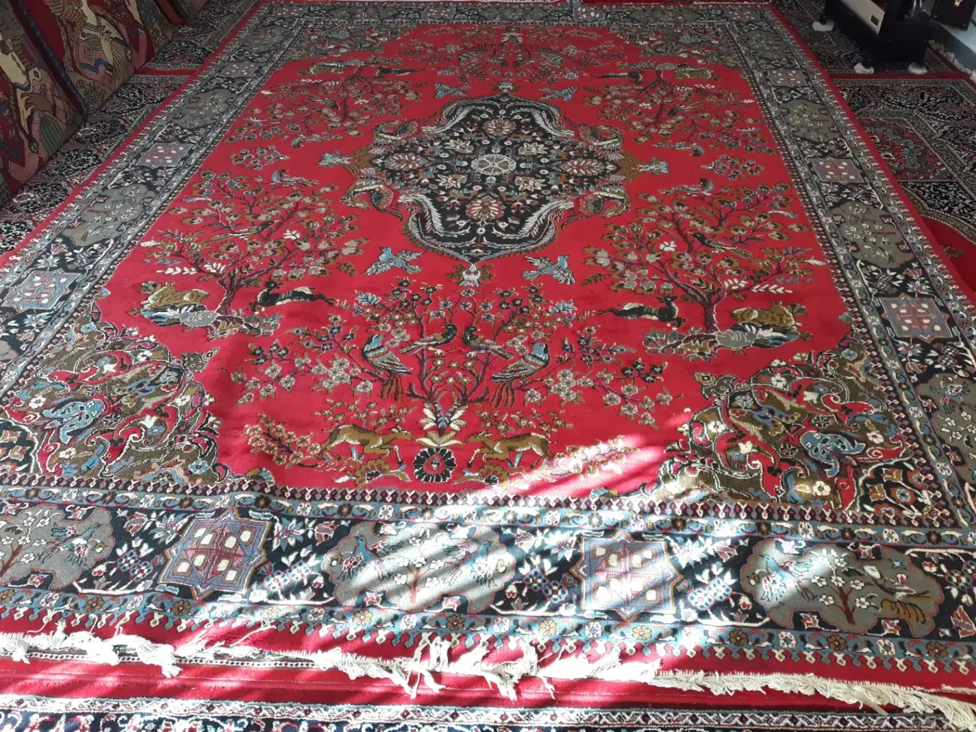 فرش ۱۲متری طرح شکاری|فرش|بروجرد, |دیوار