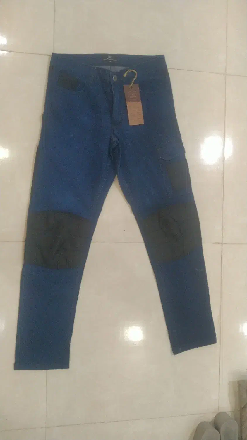 شلوار لی|لباس|ساری, |دیوار