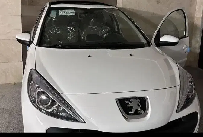 207 پانا خشک موتور جدید|خودرو سواری و وانت|کنگاور, |دیوار