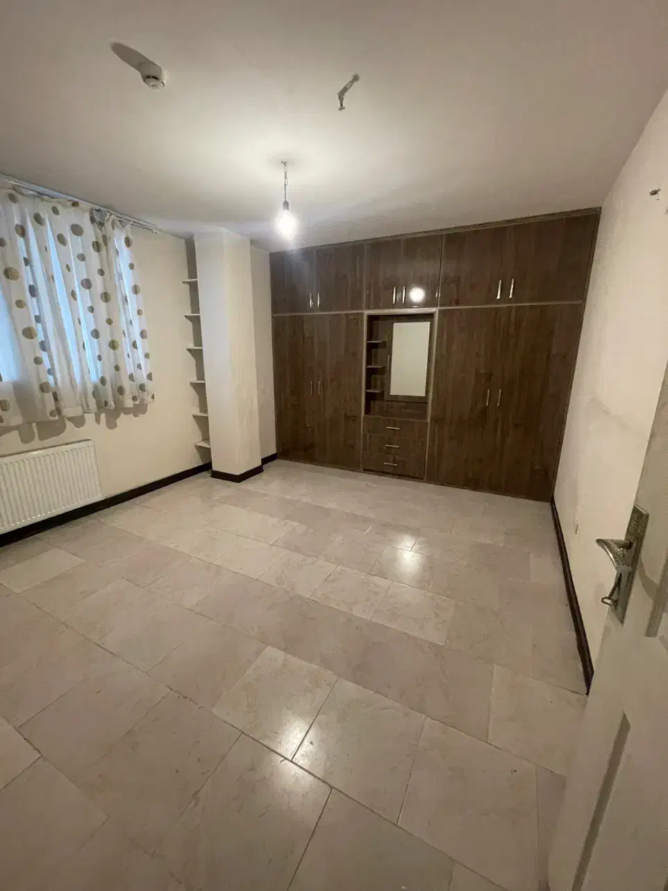 اجاره واحد ۱۲۴متری محله سی۸|اجارهٔ آپارتمان|فولادشهر, C8|دیوار