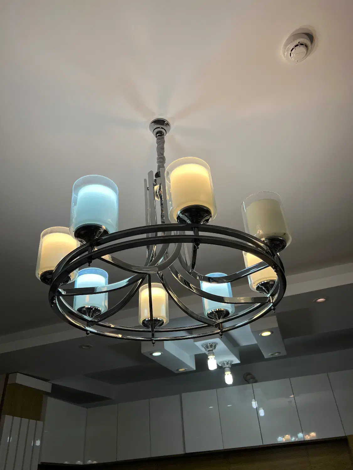 لوستر|لوستر و چراغ آویز|کرج, کوی زنبق|دیوار