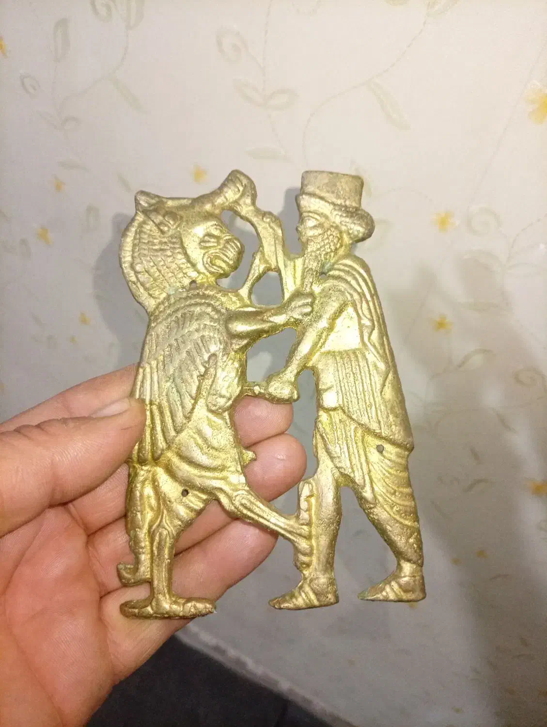 دیوار کوب برنجی فروشی|مجسمه، تندیس، ماکت|قرچک, مهدیه|دیوار