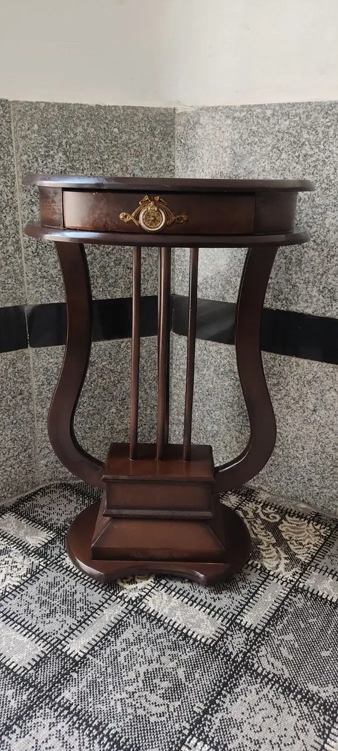 میز تلفن|میز تلفن|دورود, |دیوار